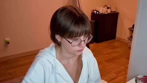 Luna online show from July 20, 6:52 pm