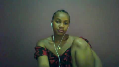 ricie001 online show from February 6, 7:45 am