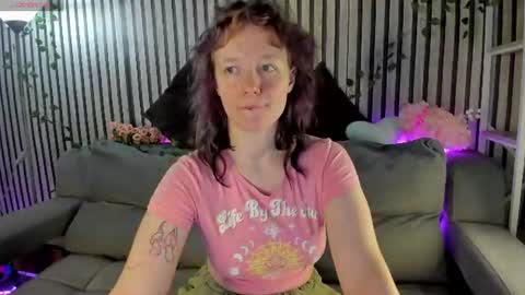 Ricki online show from June 25, 9:24 am