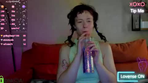 Ricki online show from June 11, 2:53 am