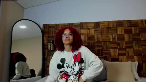 Sara online show from December 18, 9:58 am