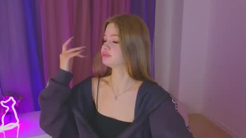 Rina online show from November 9, 10:05 pm