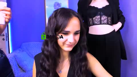 Meow online show from November 8, 9:31 pm