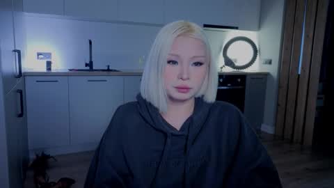 rileymee online show from November 24, 3:19 am