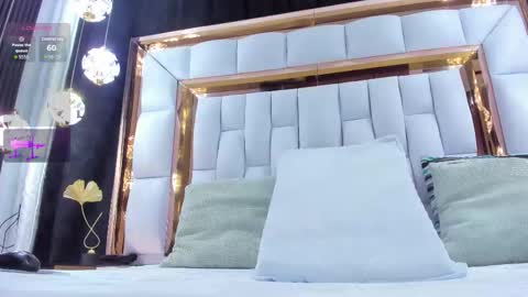 Riley online show from December 22, 11:57 am