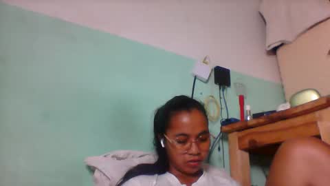 rinah856024 online show from April 30, 5:40 pm