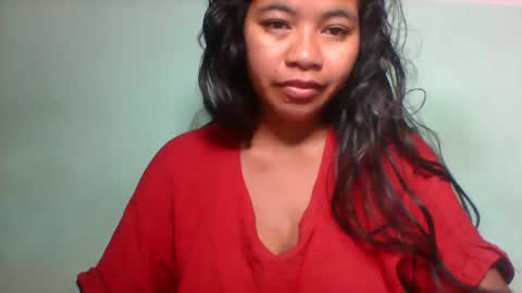 rinah856024 online show from May 3, 4:05 am