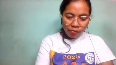 rinah856024 online show from August 2, 5:49 pm