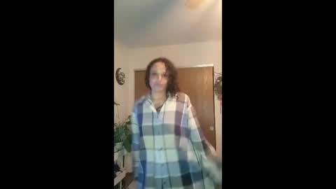 ritcheyteania1980 online show from March 14, 1:39 am