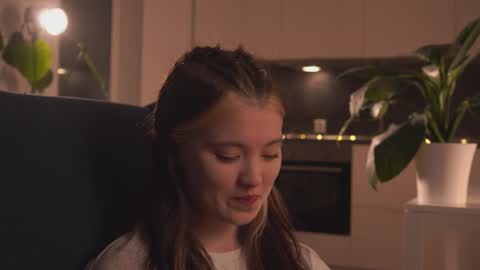 Akemi online show from February 16, 4:18 pm