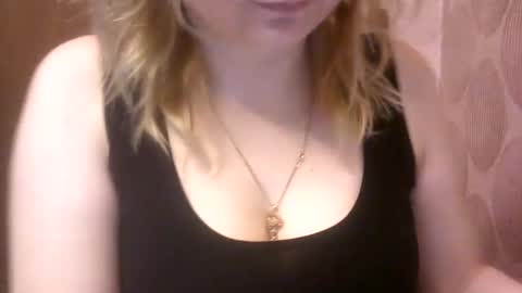 Snapshot of riveramaureen chatting on January 8, 3:50 pm RiveraMaureen online show from January 8, 3:50 pm