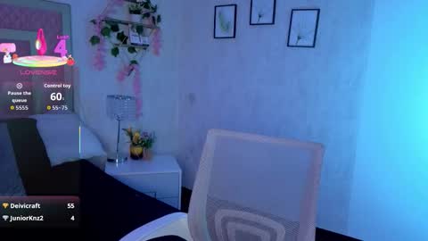 robin D online show from November 21, 1:02 pm