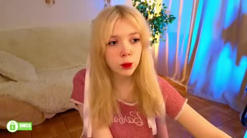 rochelle_dolly online show from April 29, 9:34 am