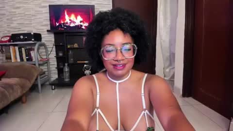Is A Belle online show from July 28, 12:48 pm