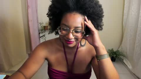 Is A Belle online show from June 25, 1:49 am