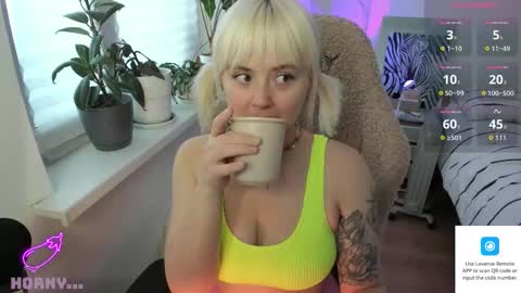 reesha . online show from January 18, 8:21 am