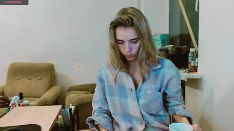 rosa843850 online show from February 25, 3:41 pm