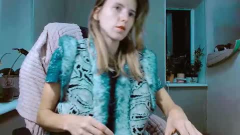 rosa843850 online show from October 19, 3:47 pm