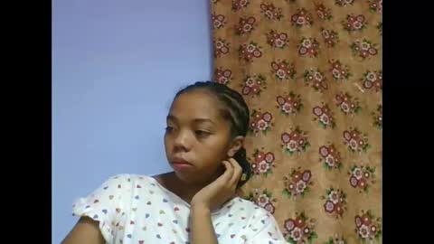 rosah225127 online show from May 6, 8:07 am