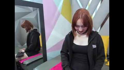 rosalie_velvet online show from March 22, 2:06 am