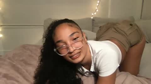 Rosalina online show from September 11, 4:46 am