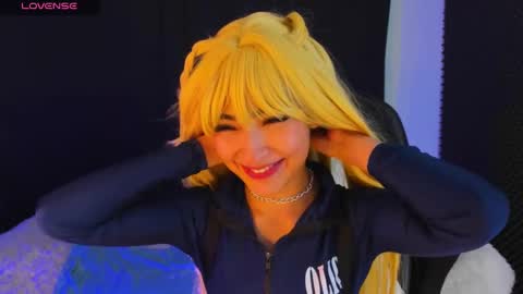 Snapshot of rosario215_ chatting on February 23, 3:18 am Rosario online show from February 23, 3:18 am