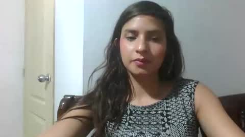 rosasvioletas online show from December 22, 10:35 pm