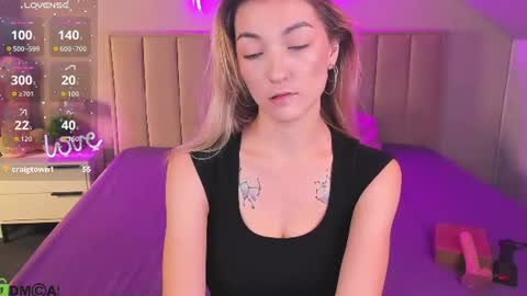 Kimberlly online show from June 16, 11:17 pm
