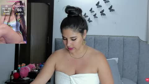 rose_towers4 online show from August 10, 5:44 am