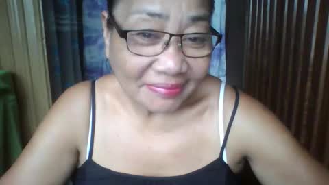 rosebelle66 online show from November 4, 6:18 am