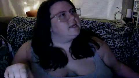 roseemeraldof online show from March 9, 6:05 am