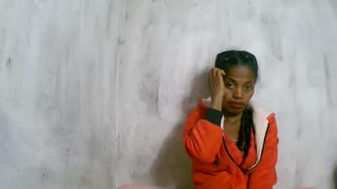 Snapshot of rosiahot1 chatting on September 11, 1:50 am rosia online show from September 11, 1:50 am