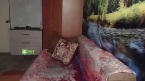 Snapshot of rositasky chatting on February 8, 8:31 am RositaSky online show from February 8, 8:31 am