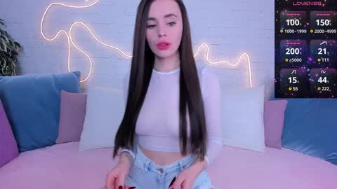 Snapshot of rossy_babe_ chatting on December 16, 11:50 pm Rossy online show from December 16, 11:50 pm