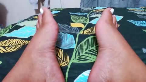 rosyejones online show from February 21, 9:21 am