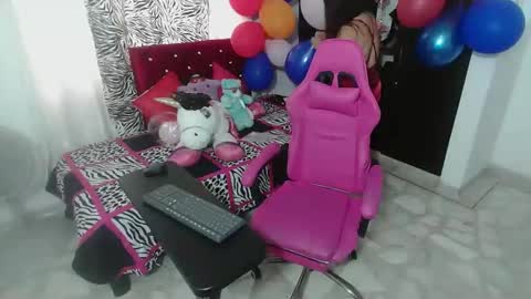 rous_kinky online show from May 5, 5:27 pm