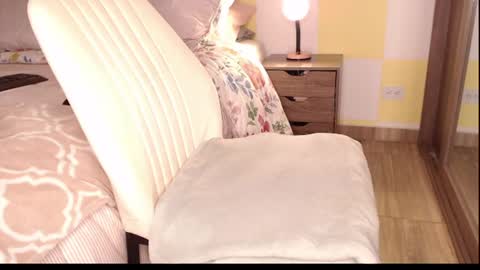 Rouss marie henao  online show from June 15, 10:32 pm