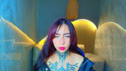 Roux  online show from December 15, 8:36 pm