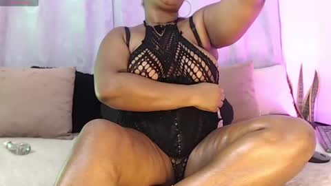 tania online show from June 20, 2:26 am