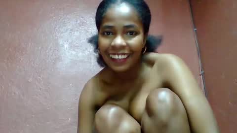 rovaelyah online show from October 19, 10:39 am