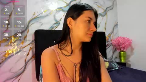 roxanaborns online show from July 6, 9:14 am