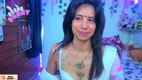 roxxy online show from June 22, 4:15 pm