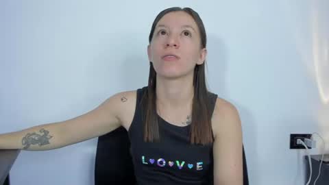 roxanne online show from June 12, 7:00 pm