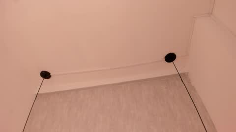 Roxie  online show from February 14, 9:39 pm