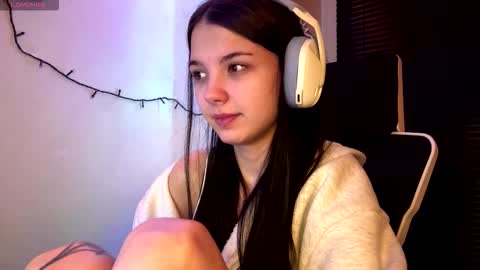 Hana online show from March 2, 4:46 pm