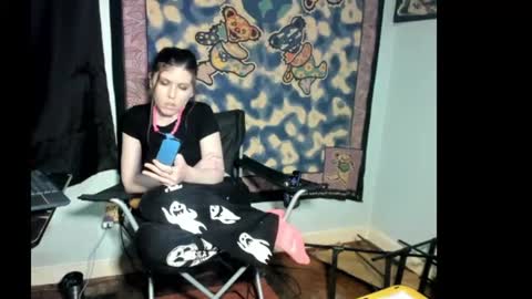 roxihazeleyes online show from July 17, 3:11 am