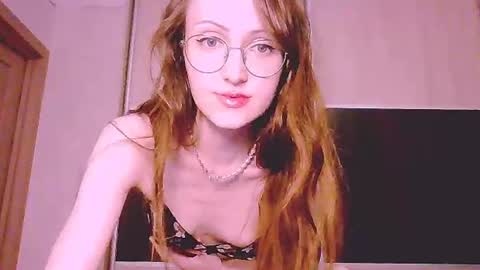 Roxxy Wharton online show from July 29, 11:10 am
