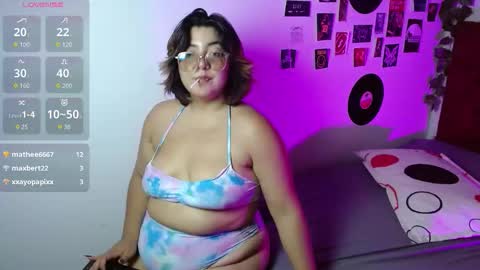 Roxana online show from November 16, 1:40 am