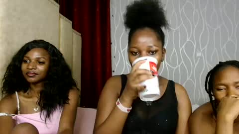 Roxy online show from June 23, 2:31 am