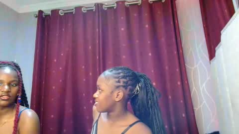 Roxy online show from February 25, 4:05 pm